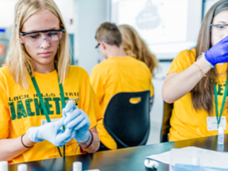 image of students participating in Dakota Dreams Summer Camp